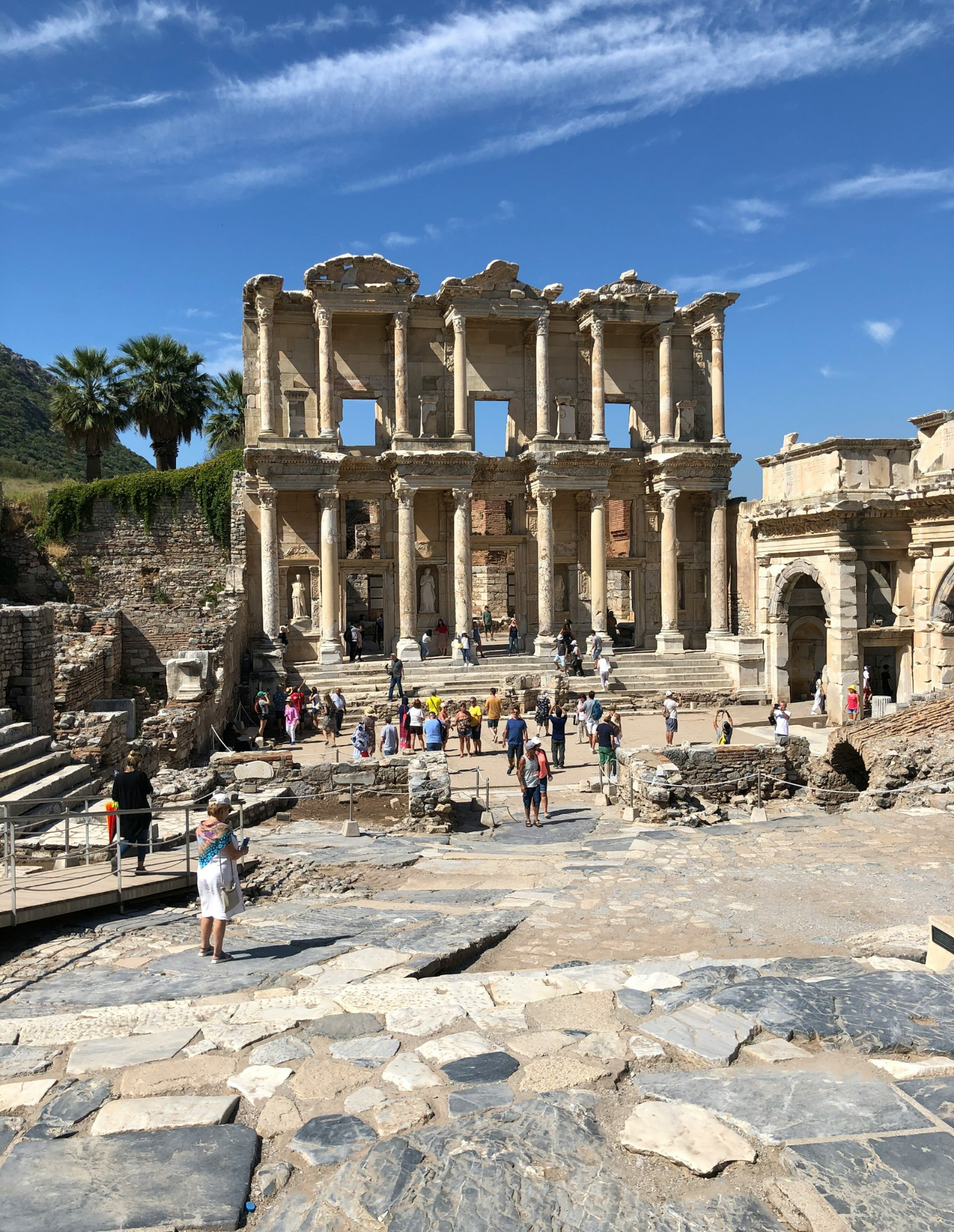 bhumil chheda mH2HoI 5 Pg unsplash