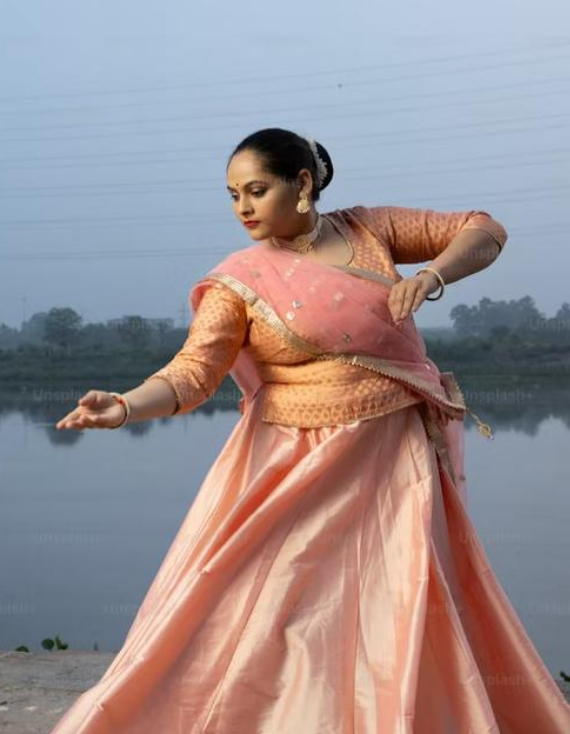 Kathakali Dance Performance and Behind the Scenes