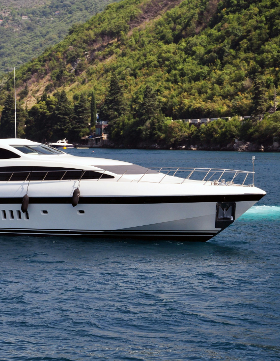 Yacht Day on a Private Luxury Boat With DJ Chef