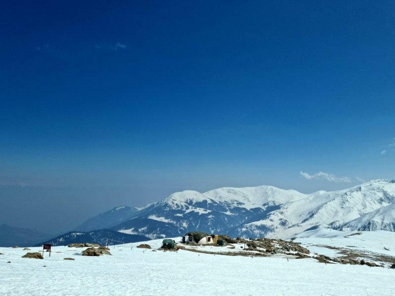 aman-krishna-f11MYVrtEJ8-unsplash-min