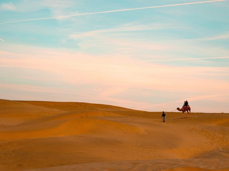 monaal-garg-UgfweZ5Kvrg-unsplash-min